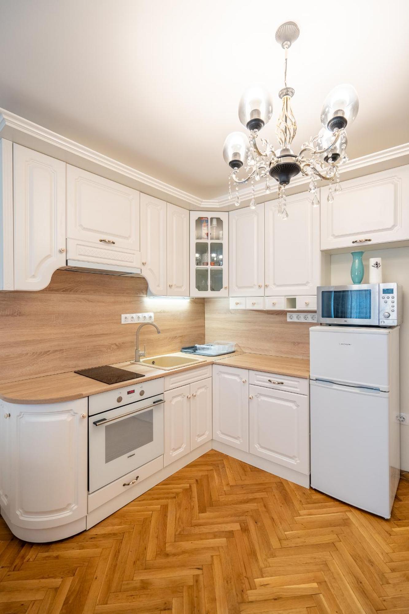 The Right Choice 13 Apartment